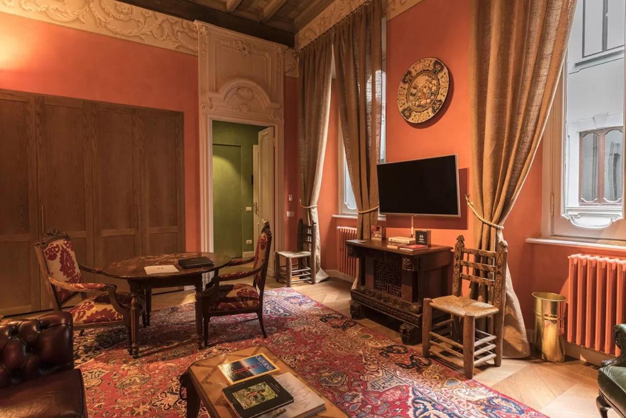 Апартаменты Italianway - Borgonuovo 12 Милан Экстерьер фото